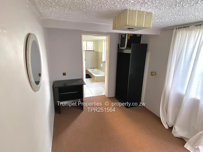 4 Bedroom Timeless Masterpiece In Glen Lorne For Sale (Sole Mandate)