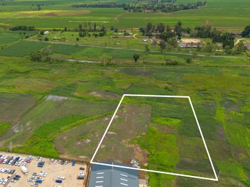 Commercial & Industrial Land