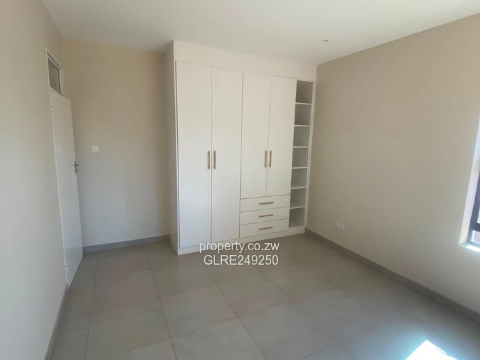 Modern 4-Bed Marlborough Home — Garage, Designer Kitchen & Borehole