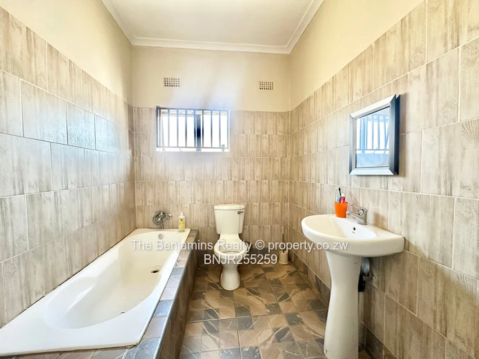 Sandton Cottage On Sale