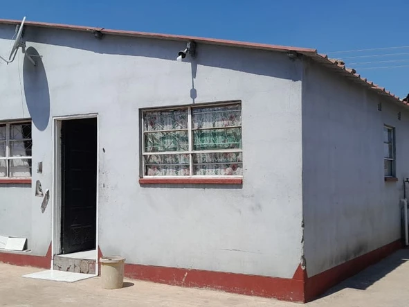 2 Bedroom House