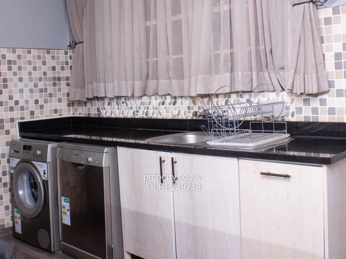 Renovated 3-Bed Ballantyne Park Home - Borehole & Braai