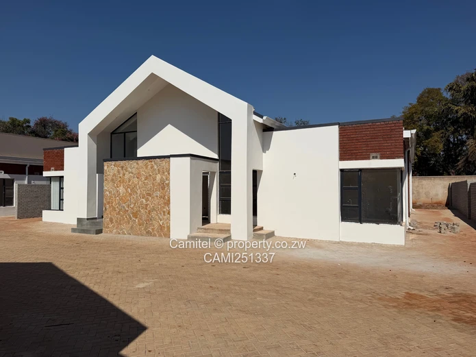 Vainona (Harare North) 3-Bed Townhouse Complex - Borehole Included