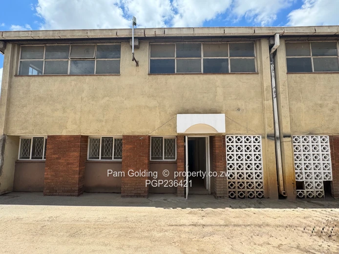 Warehouse to rent - Msasa