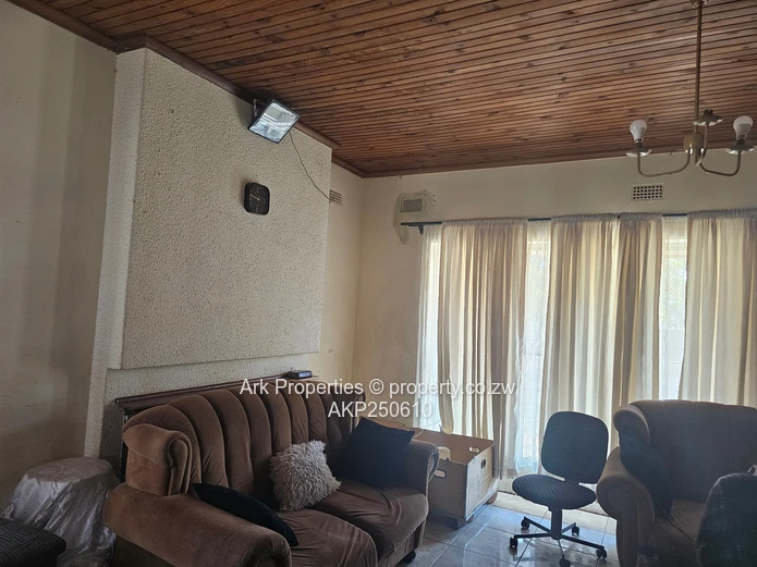 Property to Let in Ashdown Park