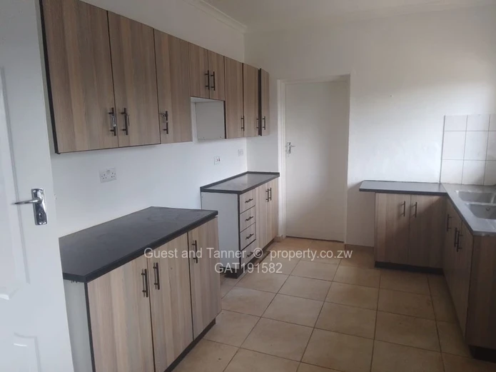 House for Rent in Mandara