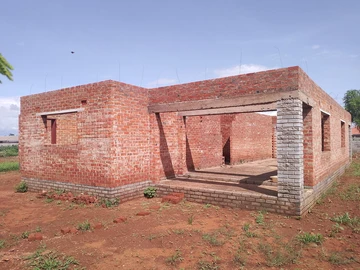 Emhlangeni incomplete House For sale