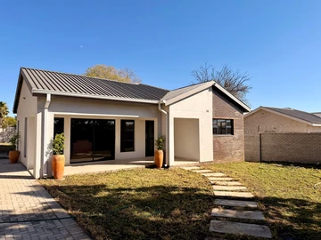 3 Bedroom Townhouse Complex