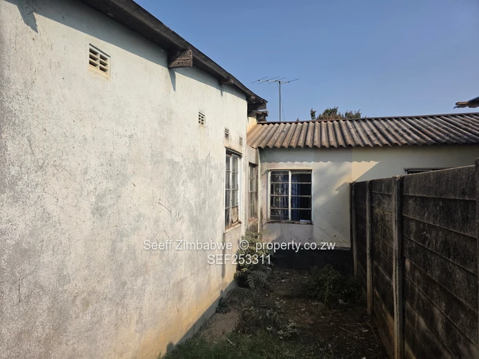  Mufakose House For Sale