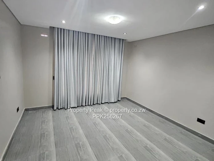 Modern 2 X 3 beds, 2 bathrooms Apartments for Rental, Borehole & Solar