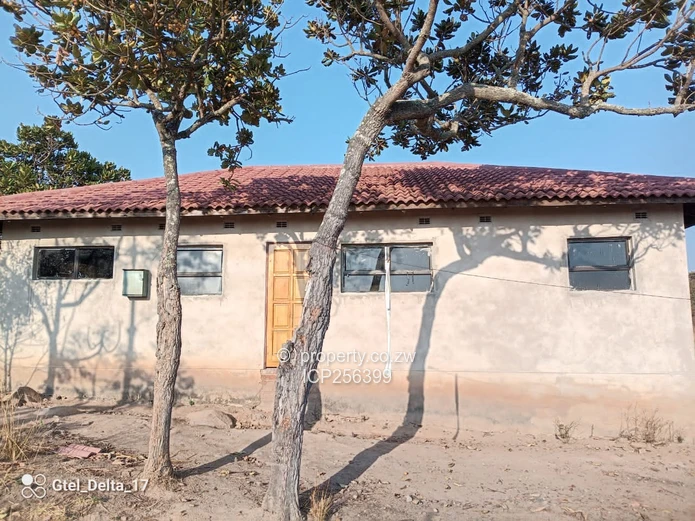 For sale is a 3 bedroom cottage sitting on 1200m² in Crowhill (Sole Mandate)