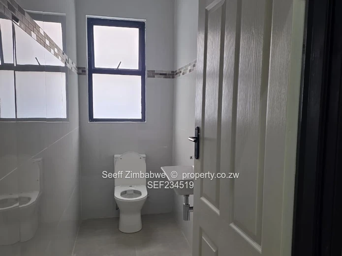 Haydon Park Townhouse For Rent