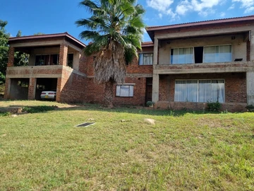 7 Bedroom House