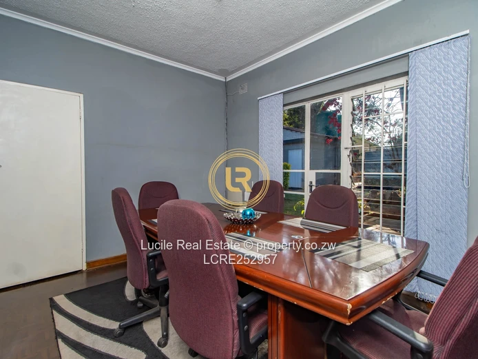 Prime Upper Hillside Estate – Spacious Family Home