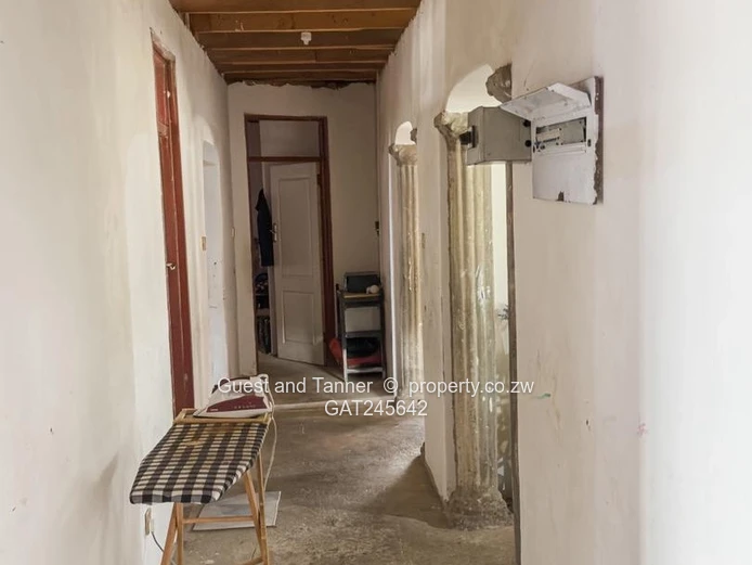 4 Bedroomed house For Sale In Zimre Park