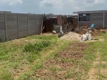 Stands & Residential Land