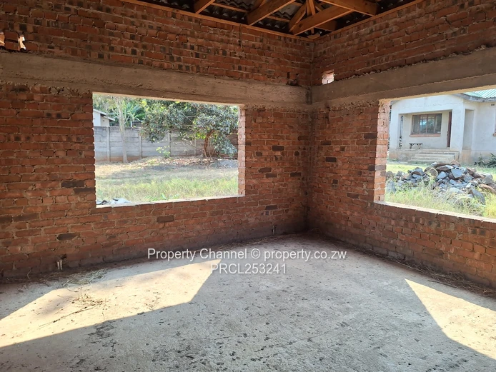 Impressive Incomplete Residence on ±5,000sqm