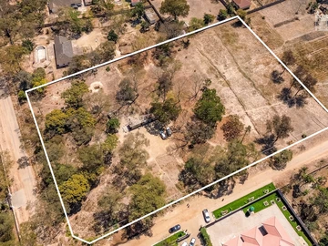 Stands & Residential Land