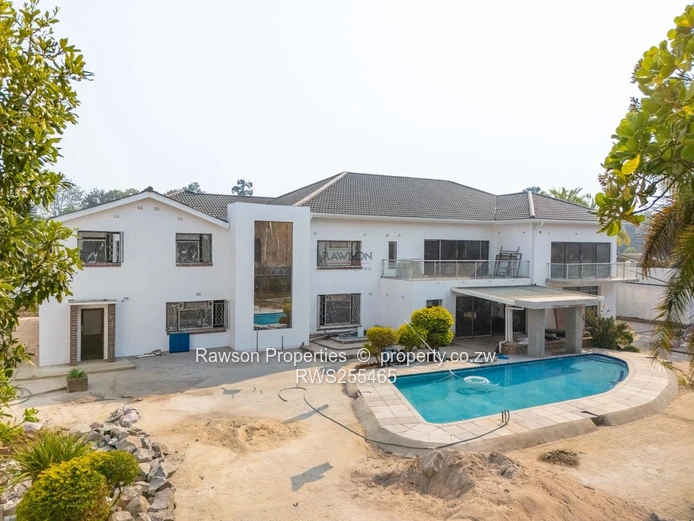 EMERALD HILL GEM – SPACIOUS, Secure & Versatile