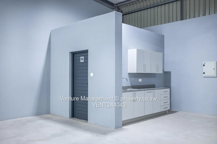 POMONA| 259sqm Warehouse For RENT