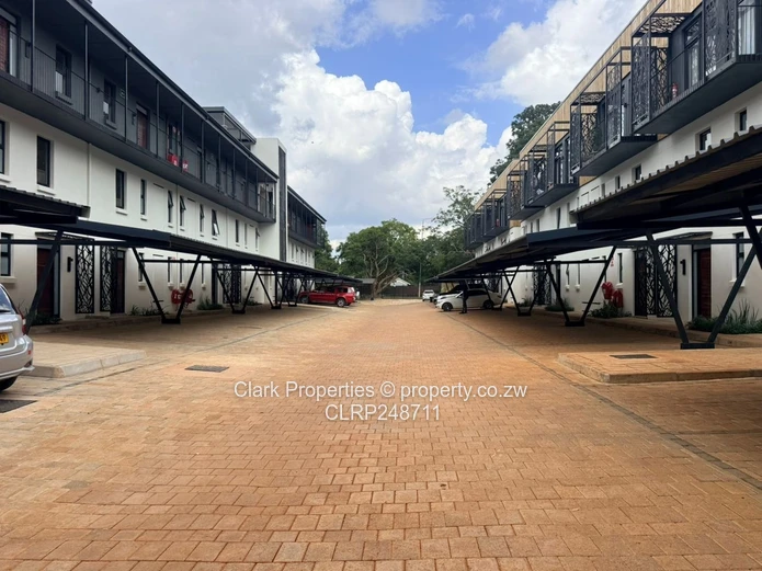 Neat Apartment at Jacaranda Heights!