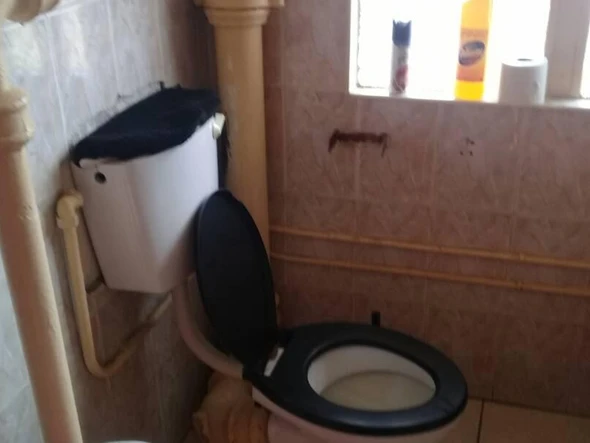 2 Bedroom Flat & Apartment