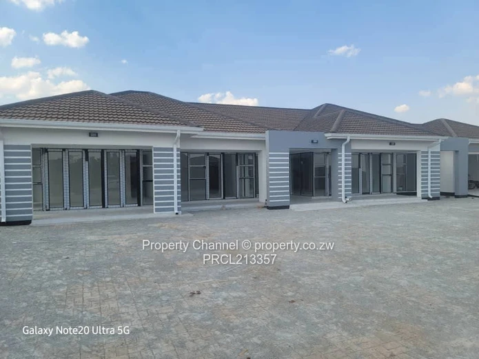 Spacious 7-Bedroom House in Mt Pleasant Heights