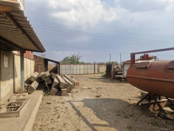 Commercial & Industrial Land