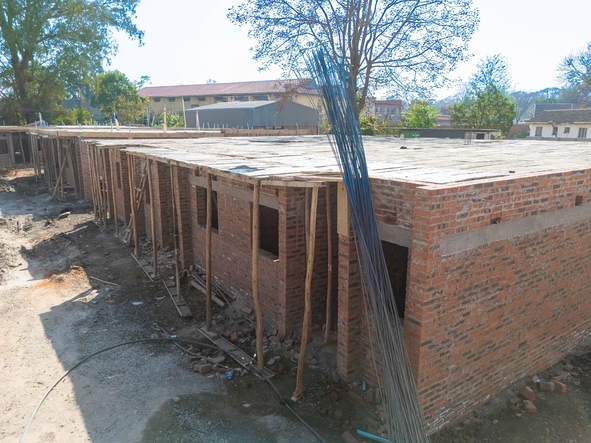3 Bedroom Flat & Apartment
