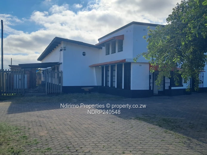 Factory/Warehouse to let