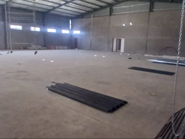 Warehouse & Factory