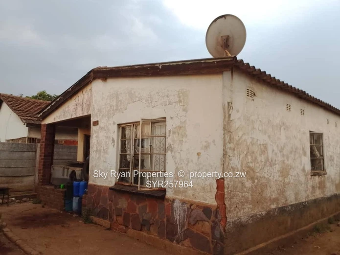 Kambuzuma 4 Bedroomed House For Saletinas