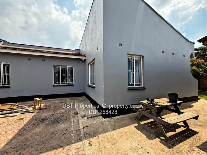 Neat Adylinn 4-Bed Home Available 
