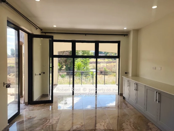 Luxury Home To Rent – Helensvale