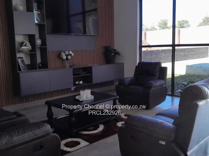 3 bed All En Suite Ultra Modern 