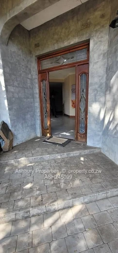 Luxury Double Storey Home in Glen Lorne