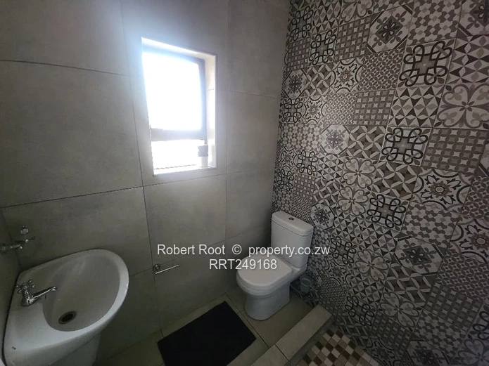 Spacious Family Home with Additional Accommodation For Rent in Chisipite