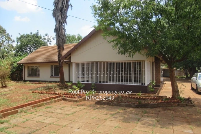Belvedere Commercial Property to Let