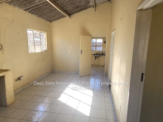 Kambuzuma 6 house for sale 