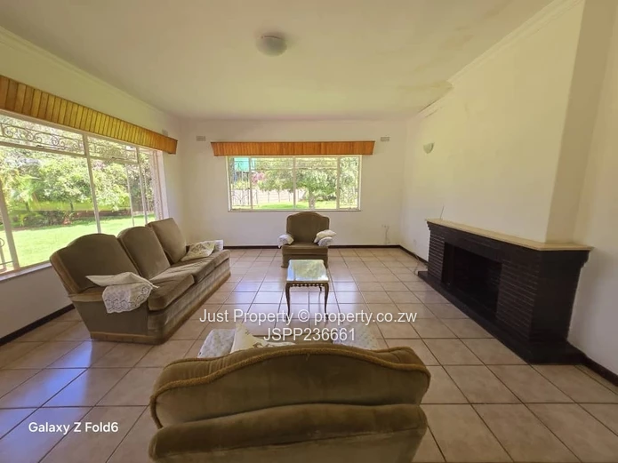 Eastlea House To Rent