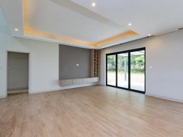 5 Unit Townhouse Complex