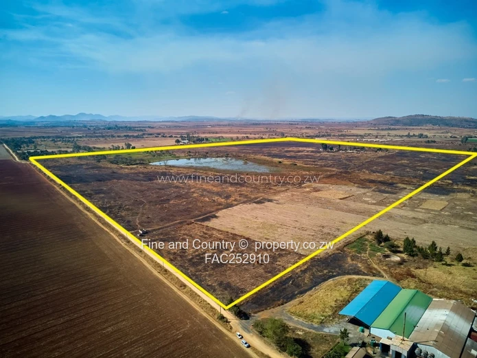 100 Hactares Prime Land - Title Deed Available