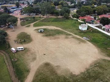 Commercial & Industrial Land