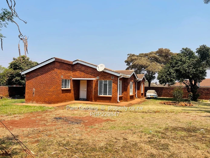 3 Bed House to Let  (Sole Mandate)