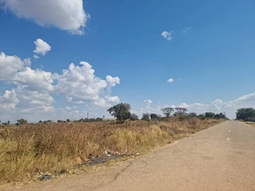 Commercial & Industrial Land