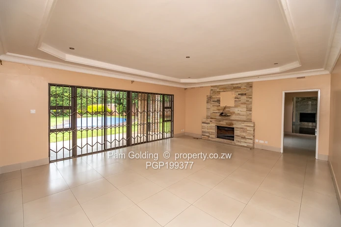 Modern Family Home In Prime Location !!!!!