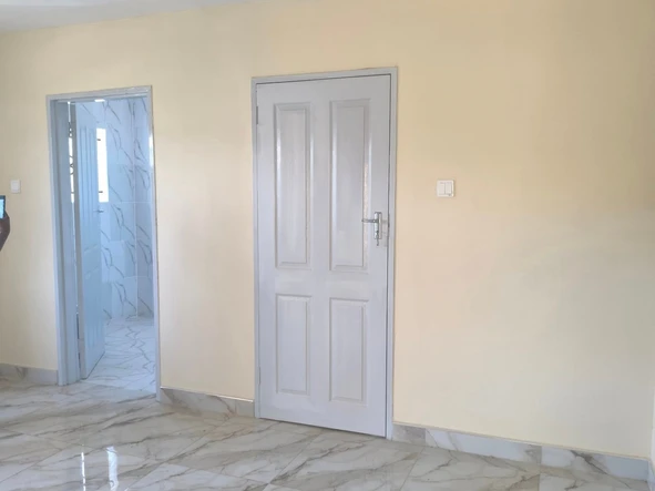 3 Bedroom Garden Flat