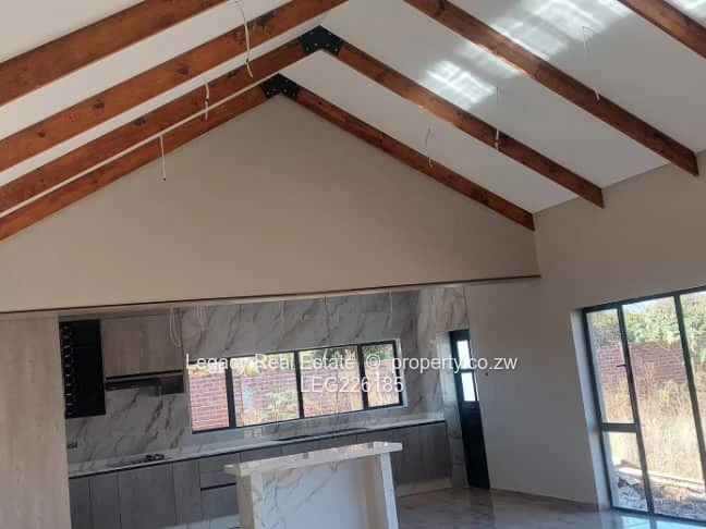 Stylish & Secure 3-Bedroom Home – Greendale Athlone