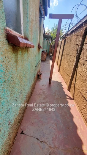 Kuwadzana Extension House for sale
