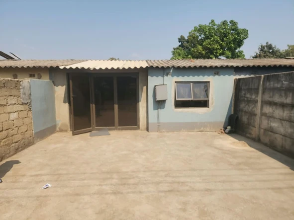 2 Bedroom House